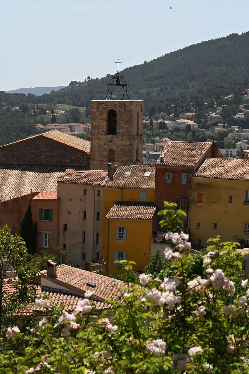 Hyeres Village